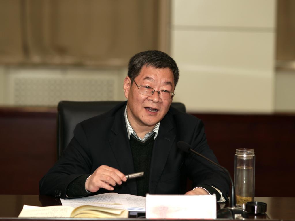 校工会主席贾积身讲话